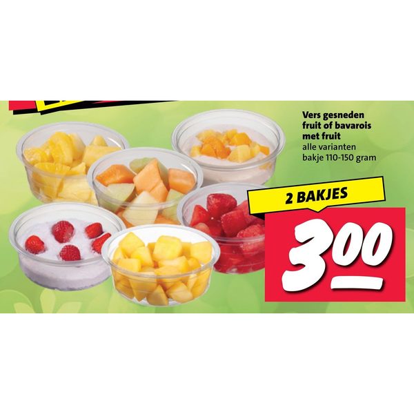 Vers gesneden fruit of bavarois met fruit