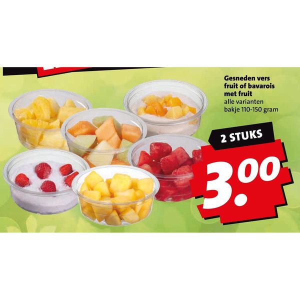 Gesneden vers fruit of bavarois met fruit